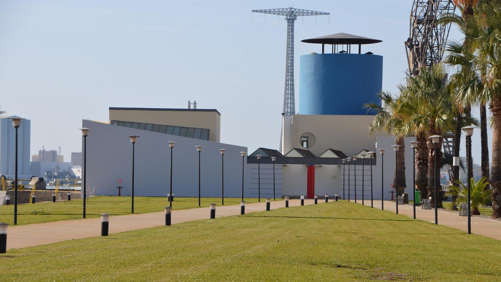 Zona exterior del museo 'El Dique'