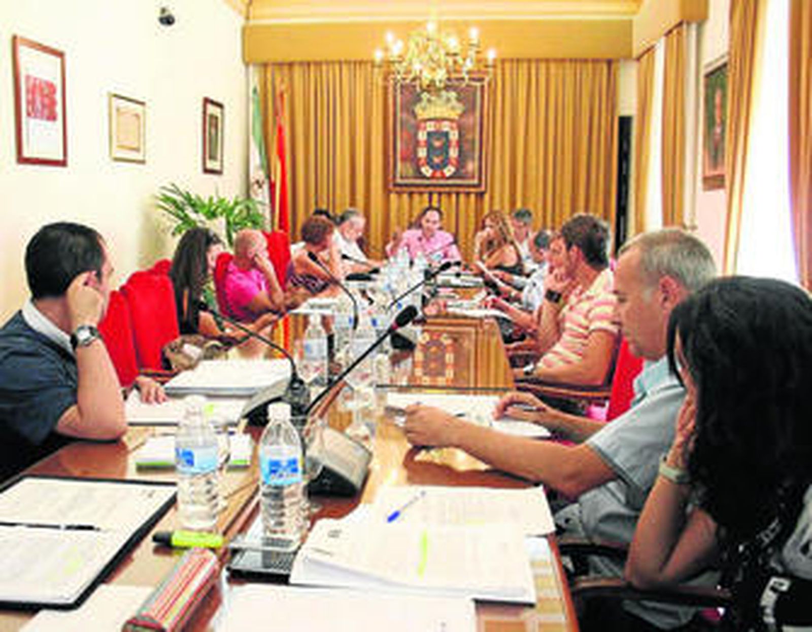 Miguel Ángel Domínguez presidió el pasado lunes la sesión plenaria valverdeña.