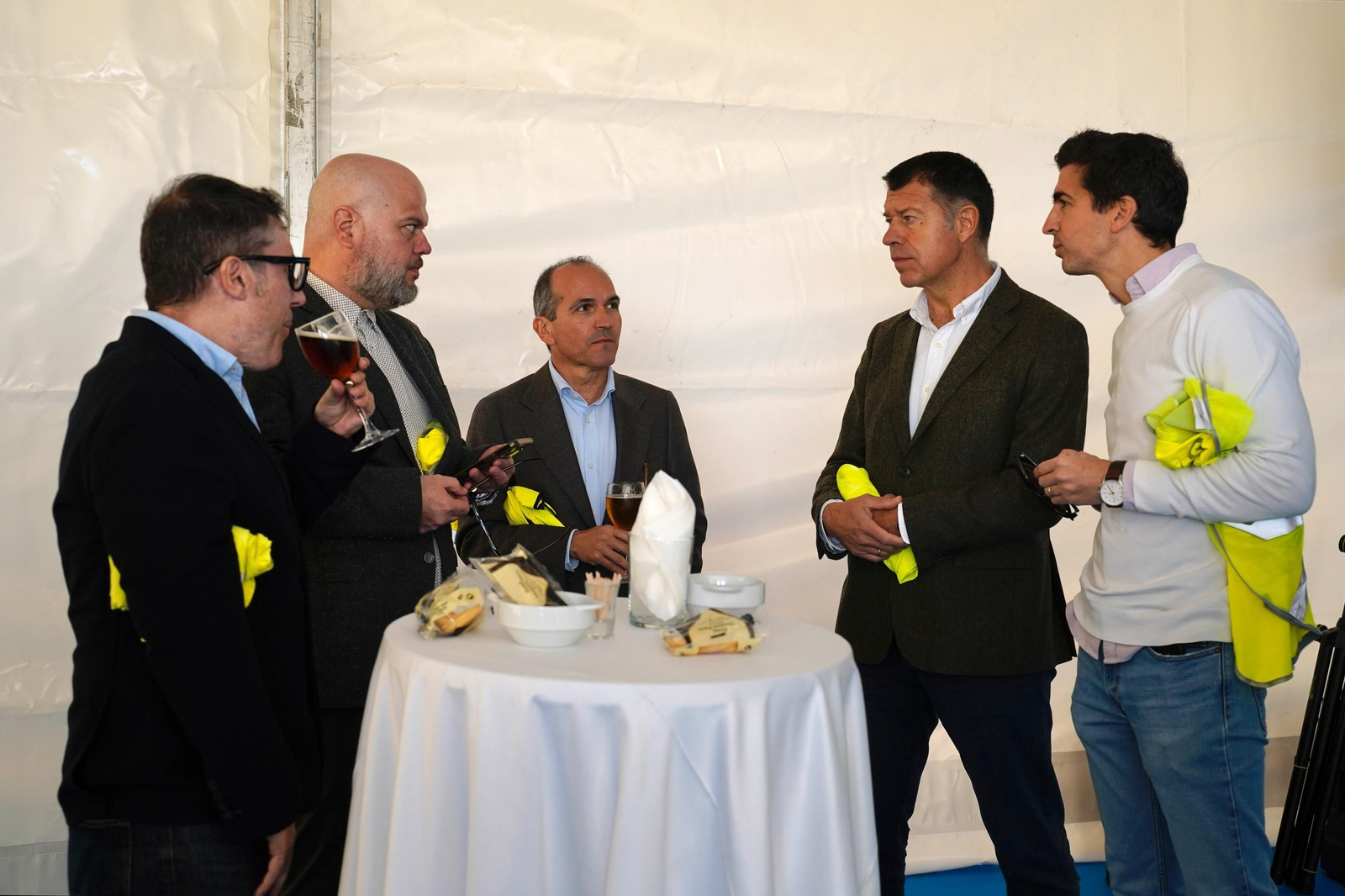Las fotos de la inauguración de los parques eólicos El Padrón y Cerro Cabello de Los Barrios