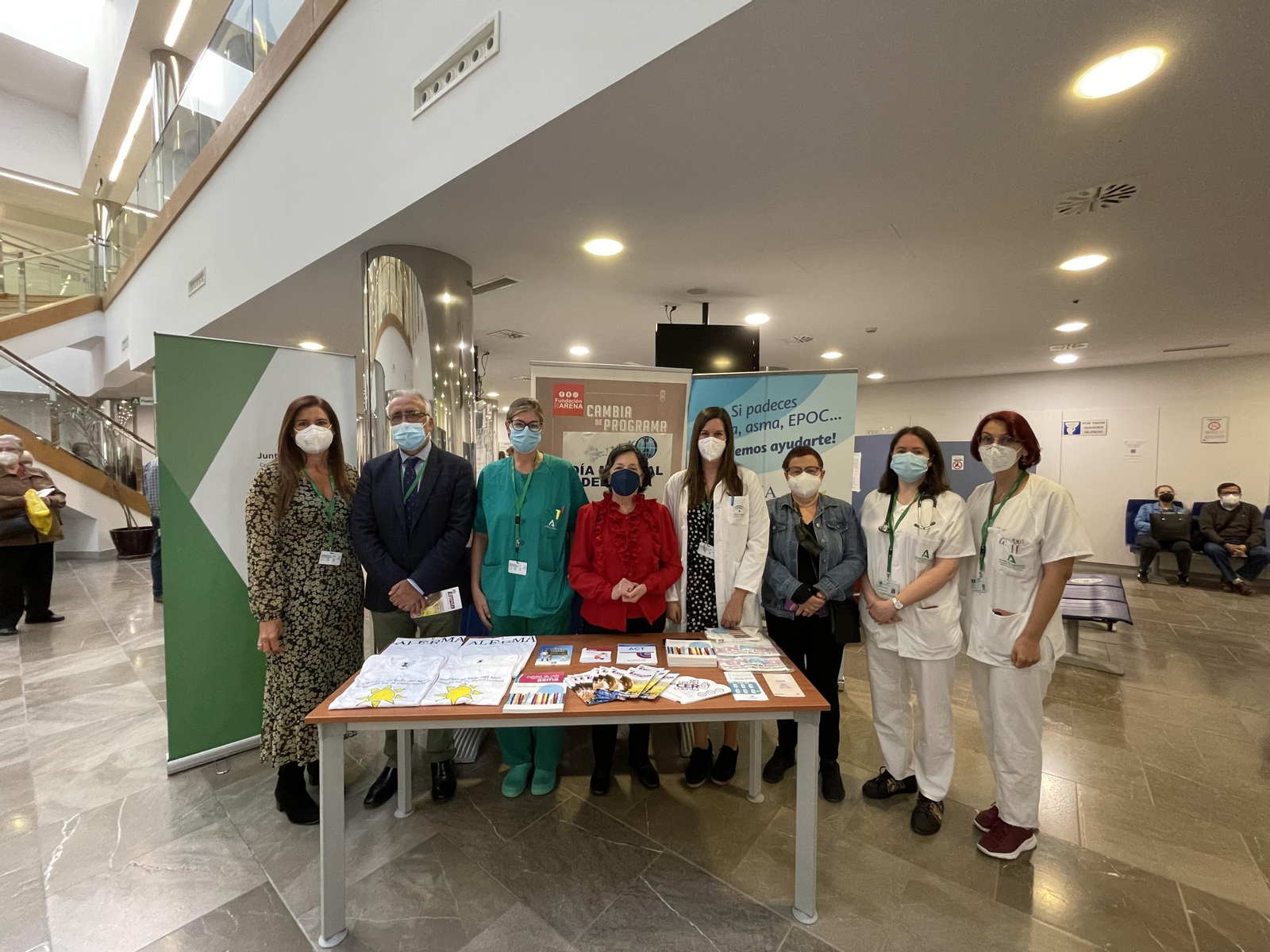 Encuentro en el Hospital Clínico de Málaga con la asociación Alerma.