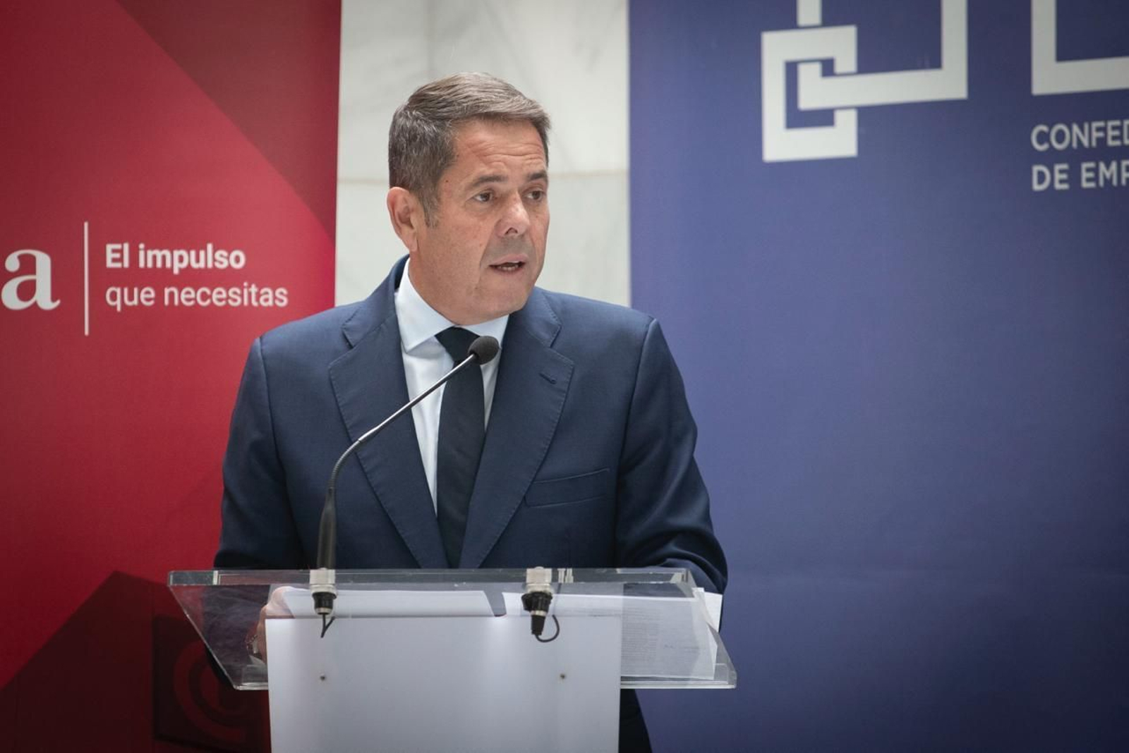 El presidente de la Confederación Granadina de Empresarios, Gerardo Cuerva, durante su intervención este lunes