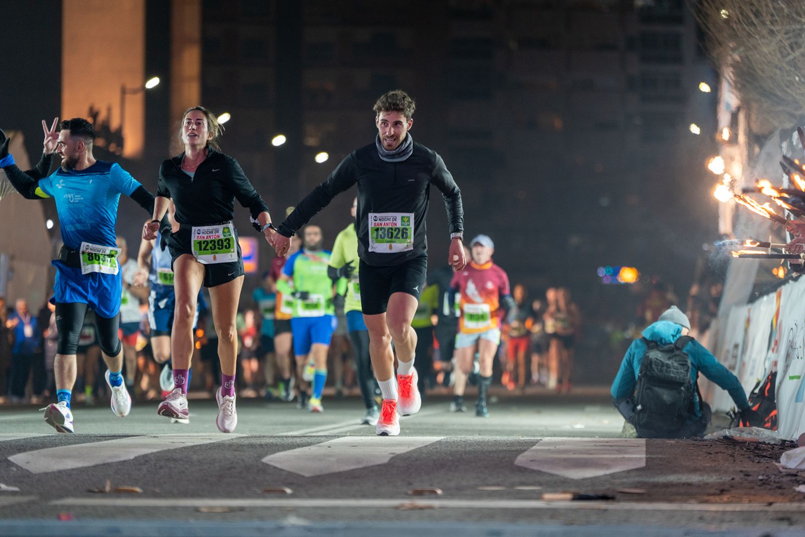 En imágenes: búscate en tu llegada a meta de la Carrera de San Antón 2026 (8)