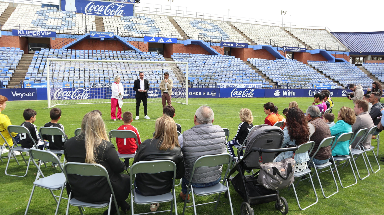 Las mejores imágenes de la renovación de Rubén Gálvez