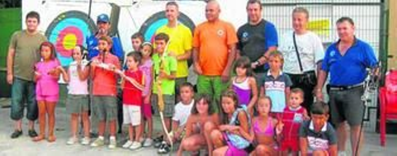 Numerosos niños participan en el amplio programa de actividades propuesto por la Intercomunidad Nuevo Molino Virgen de la Cinta.