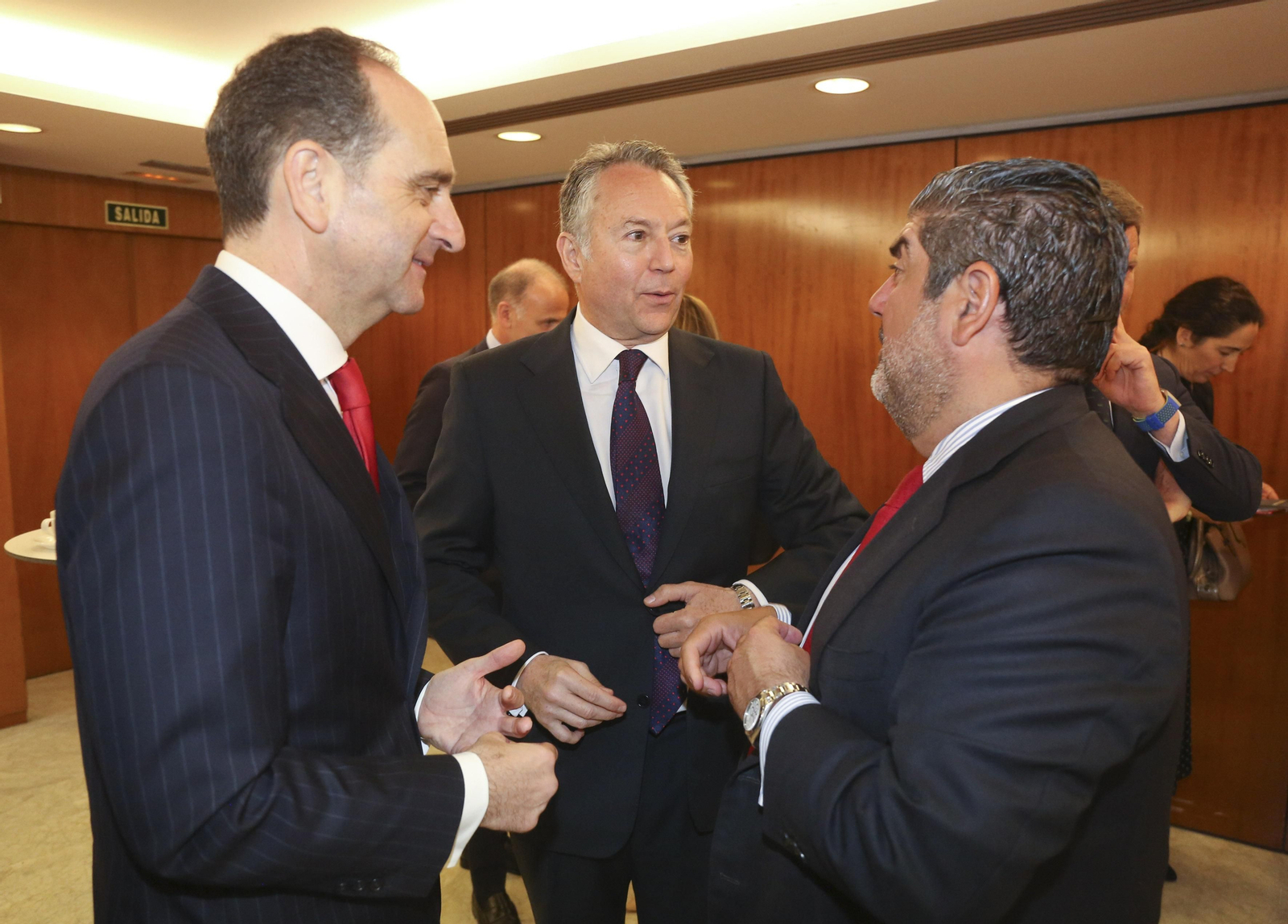 Foro Joly con Elías Bendodo