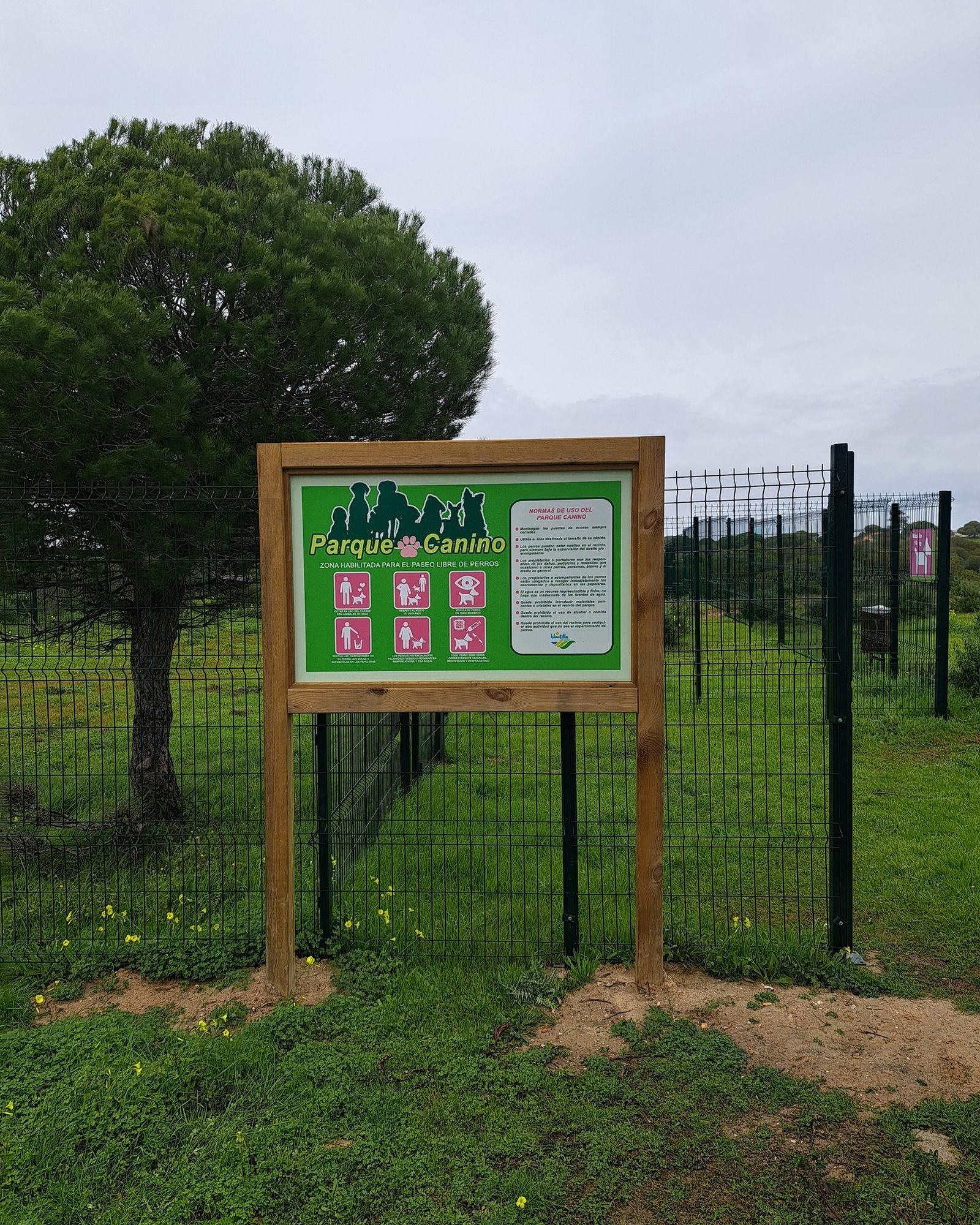 Nuevo parque canino en Islantilla