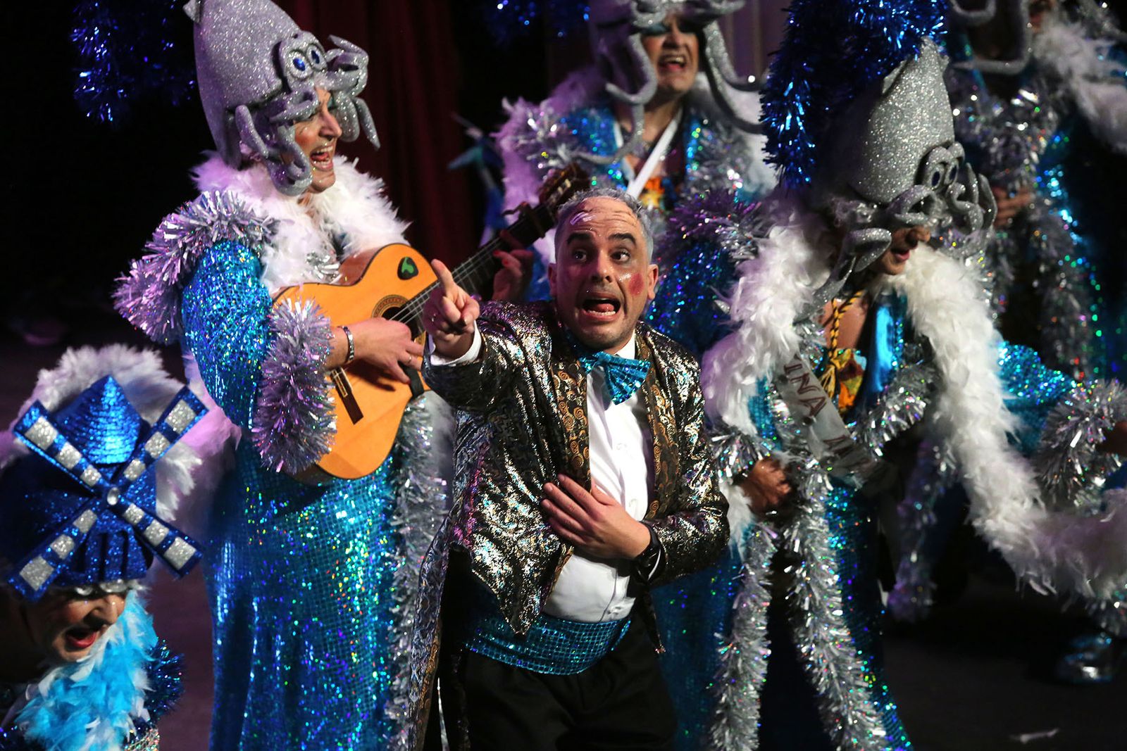 Primer día del Carnaval Colombino en imágenes