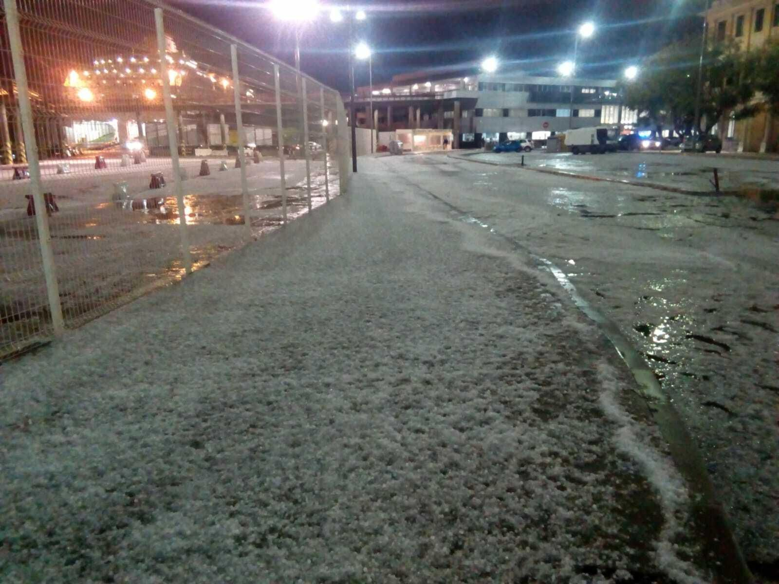 La fuerte granizada en el puerto de Málaga