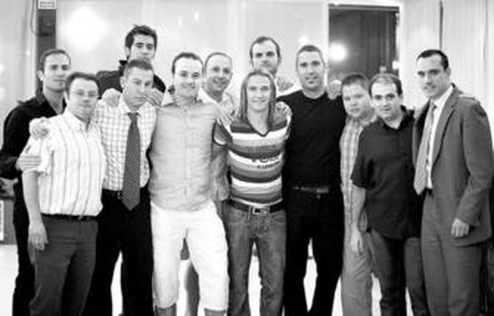 Francisco Javier Jiménez Acosta estuvo acompañado por sus amigos más próximos. Con su retirada se pierde un colegiado que vivió y sintió el arbitraje como pocos.