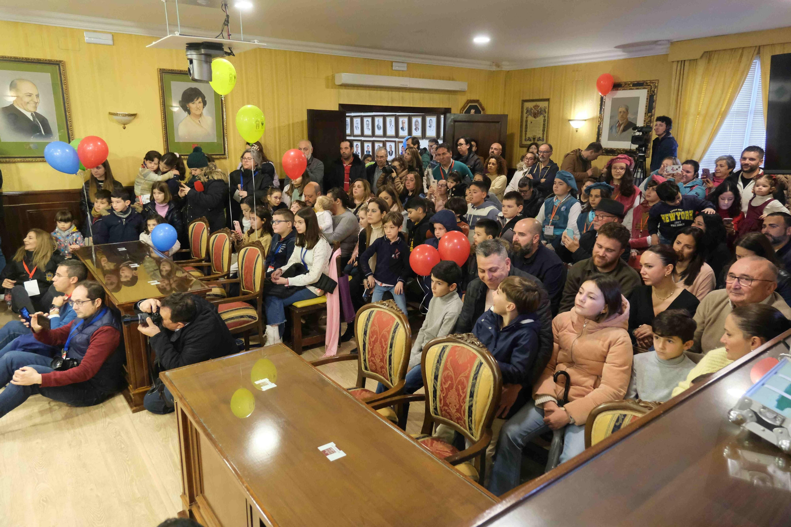 La llegada de los Reyes Magos a Cabra, en imágenes