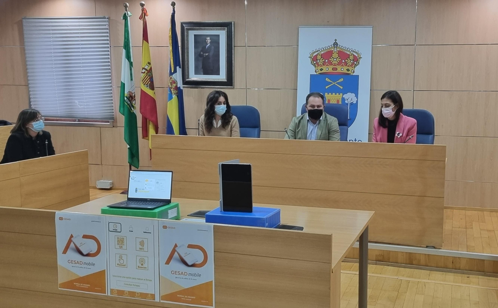 Presentación del acuerdo para la implantación de la nueva aplicación para el servicio a domiciio.