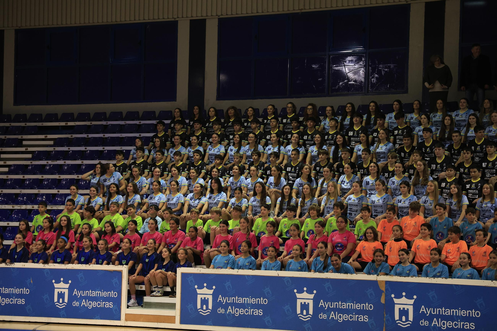 Las fotos de familia del Club Balonmano Ciudad de Algeciras 2025-26