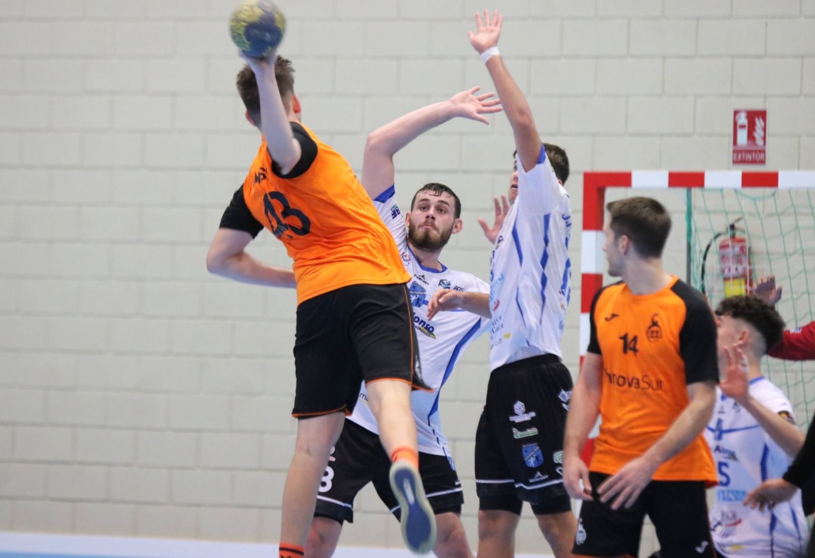 Los almerienses cayeron en tierras cordobesas