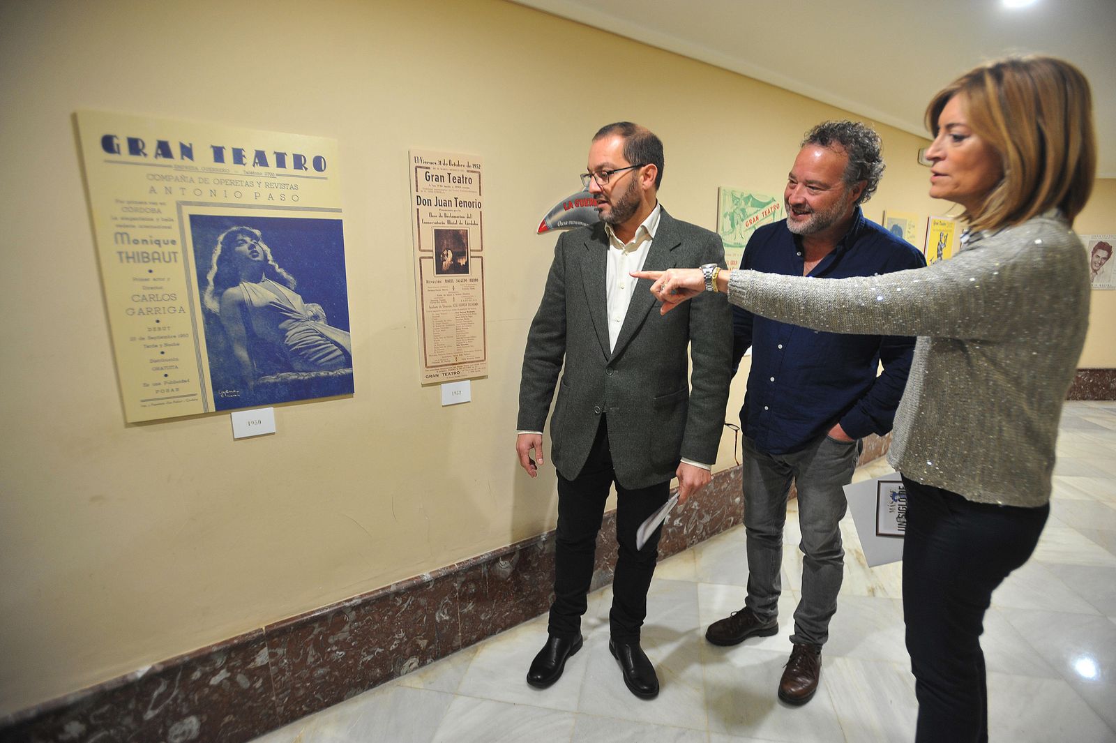 David Luque, Ramón López y Ana Verdú, en la exposición.