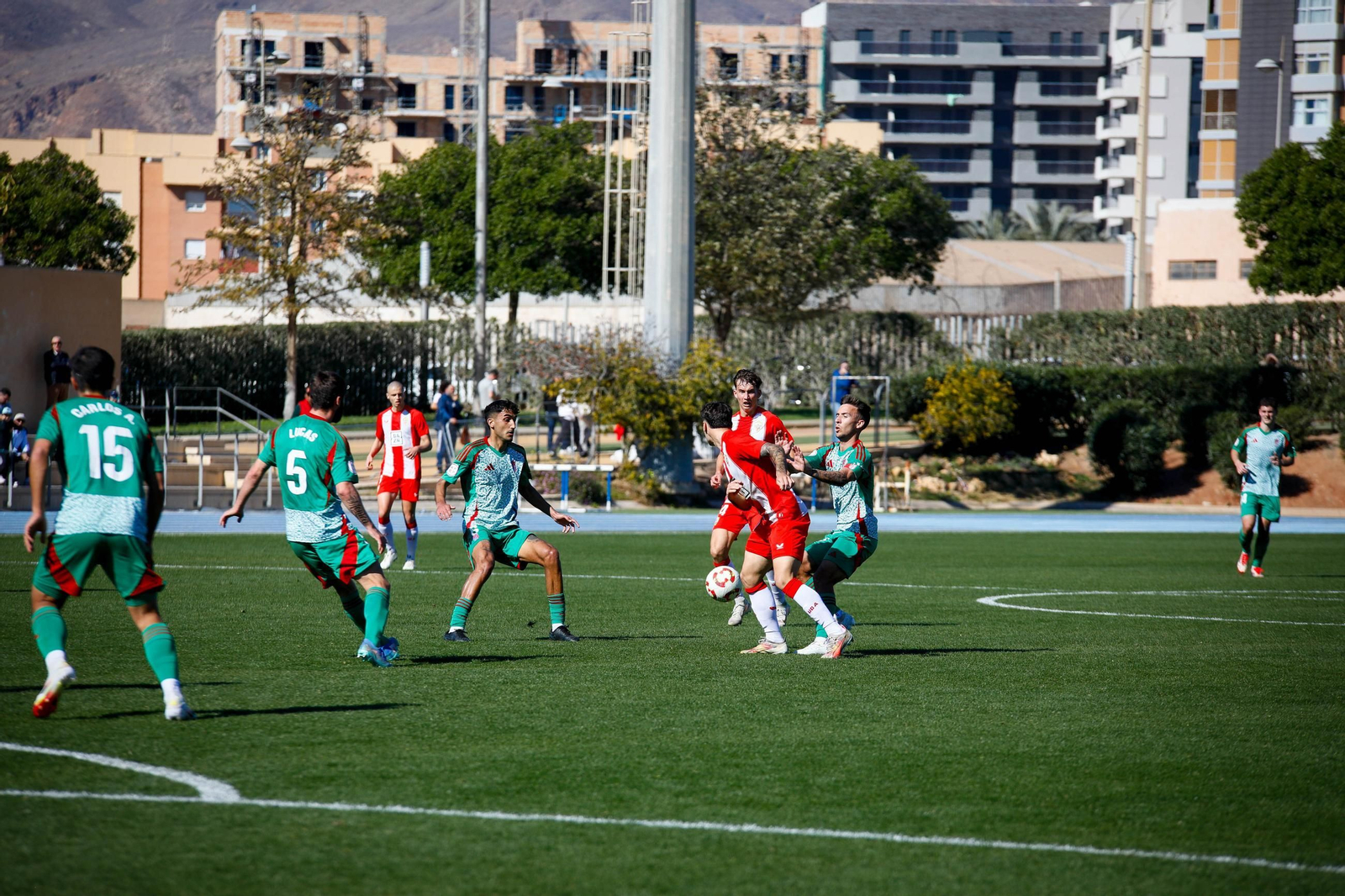 Las imágenes de Segunda RFEF entre Almeria B y recreativo de Granada