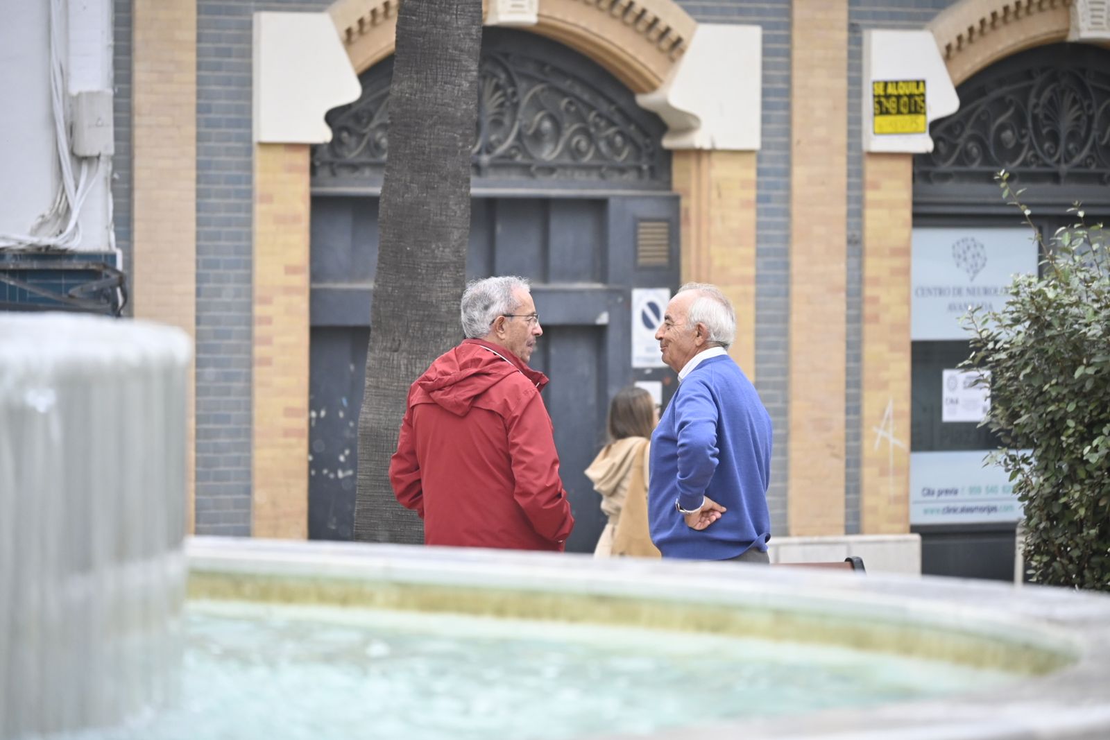 Imágenes de ambiente del viernes 8 de nobiembre en Huelva
