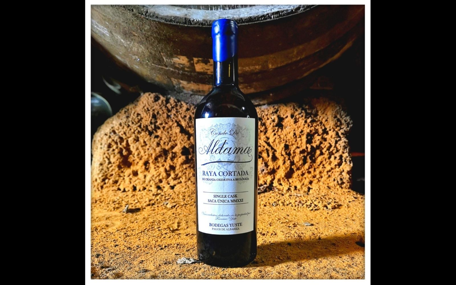 Botella de Conde de Aldama Raya Cortada, de Bodegas Yuste.