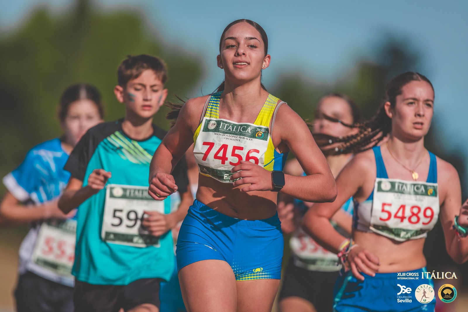 Búscate en las fotos del Cross de Itálica 2025 | 6