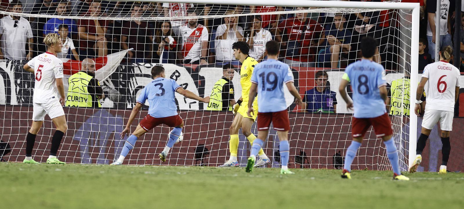 Las imágenes del Sevilla fc- Manchester City fc