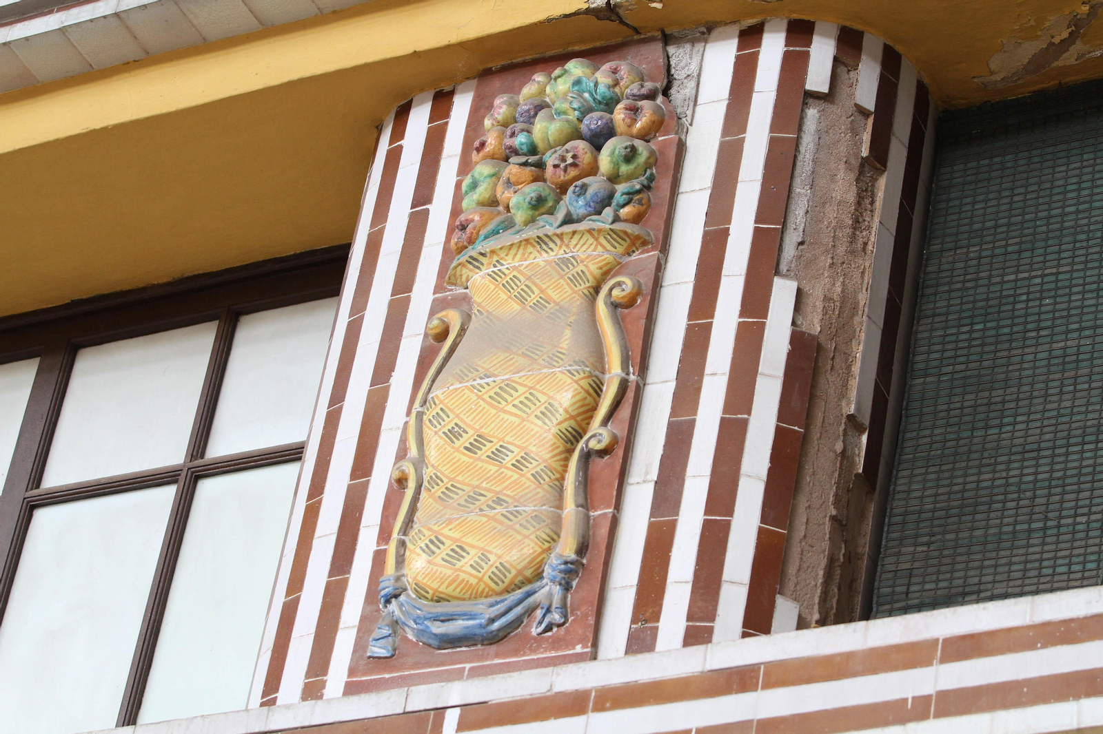 La visita del alcalde a las obras del Mercado Puerta de la Carne, en imágenes