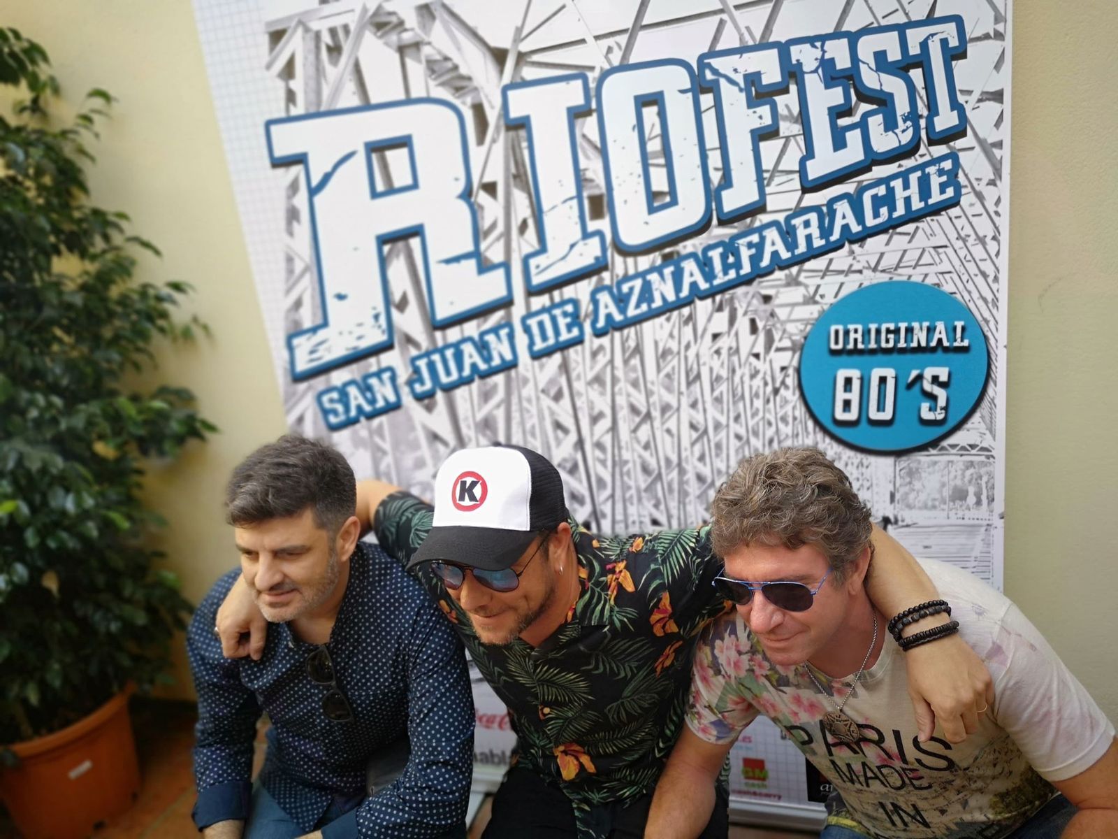 Músicos locales en la presentación del festival