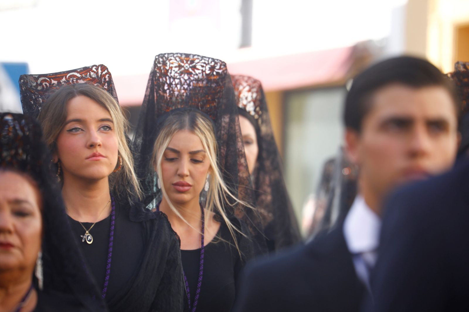 Jueves Santo en Córdoba: la procesión del Caído, en imágenes