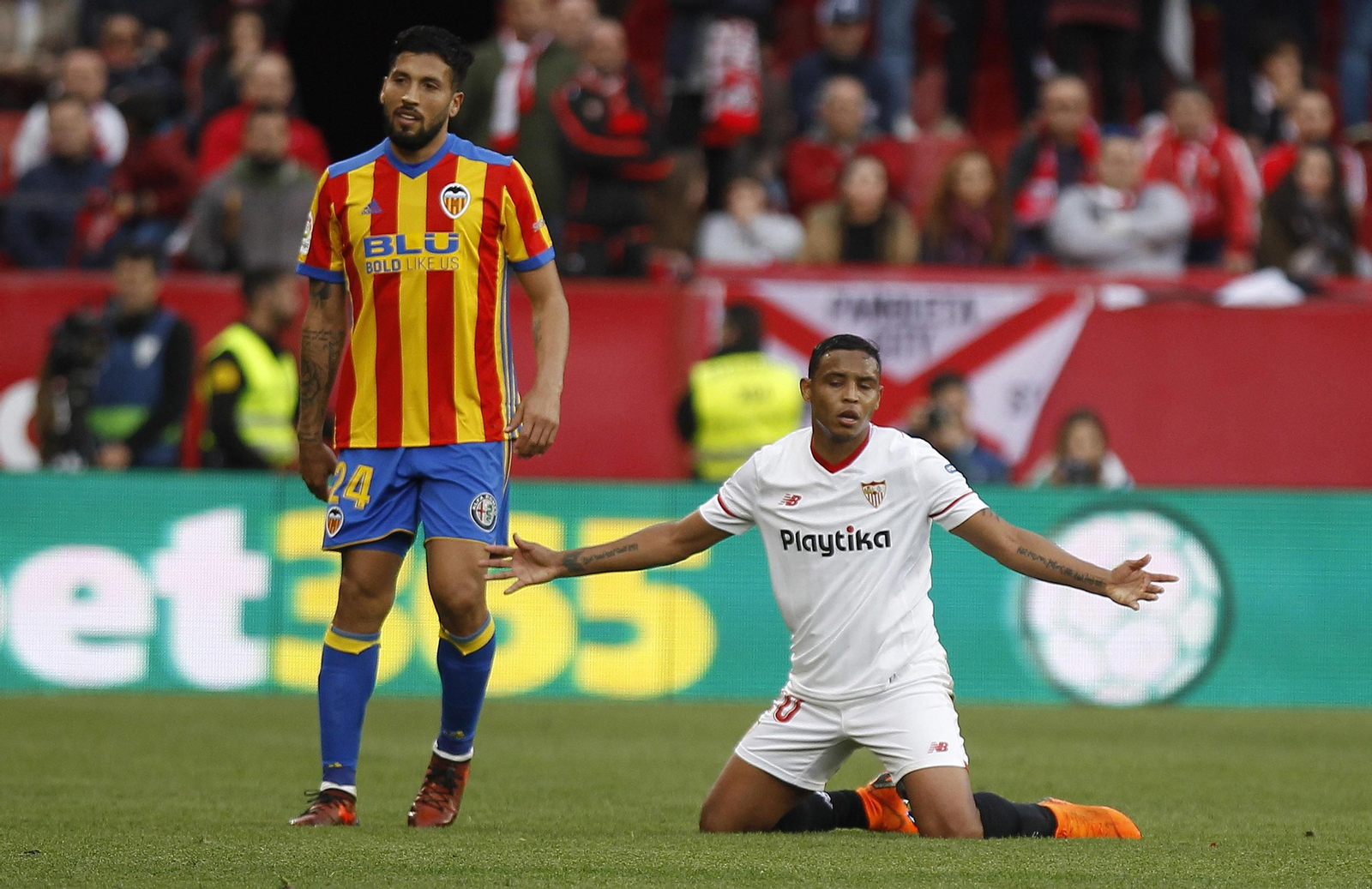 El Sevilla FC-Valencia, en imágenes