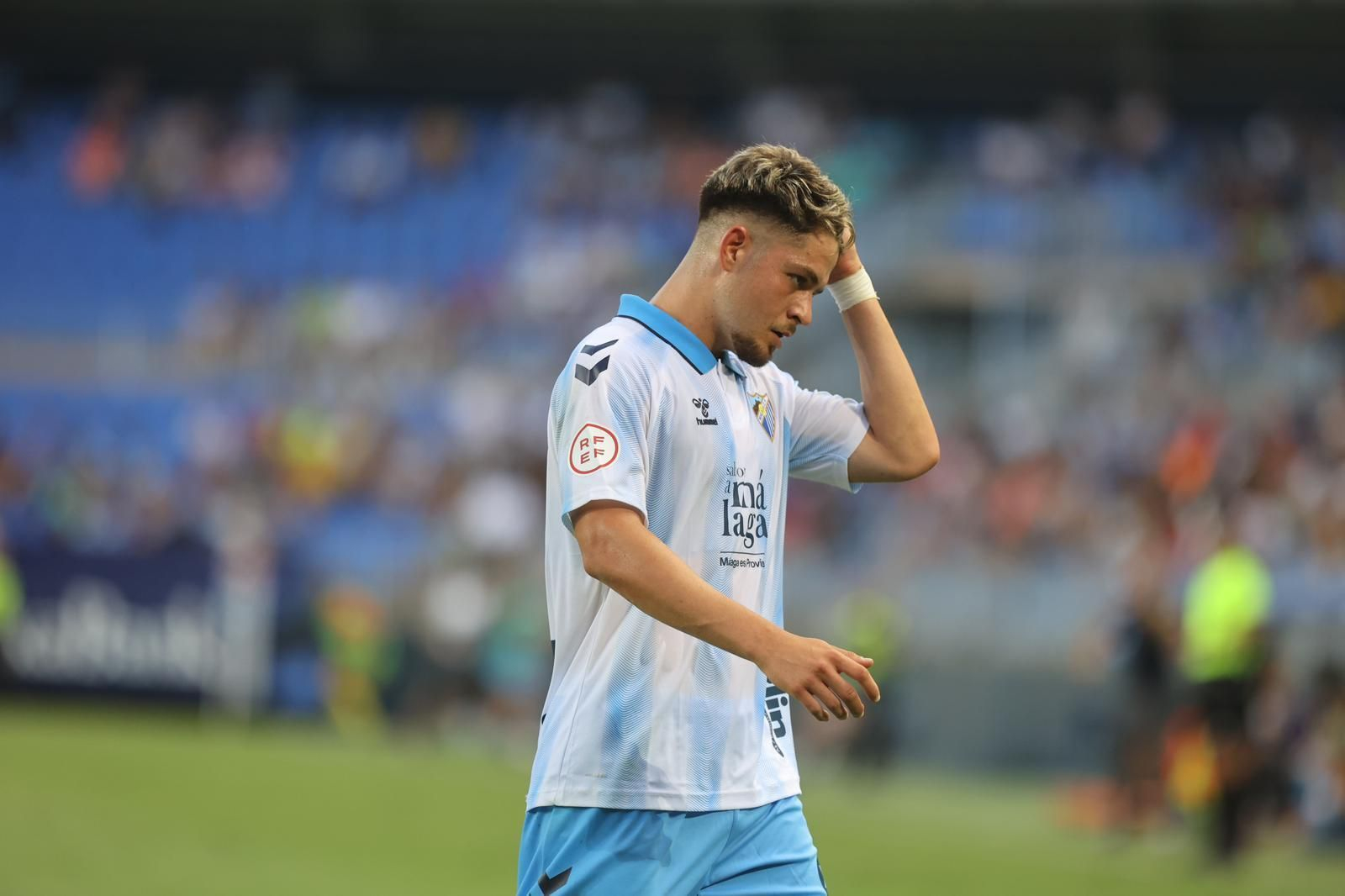 El Trofeo Costa del Sol, entre Málaga CF y Antequera, en imágenes