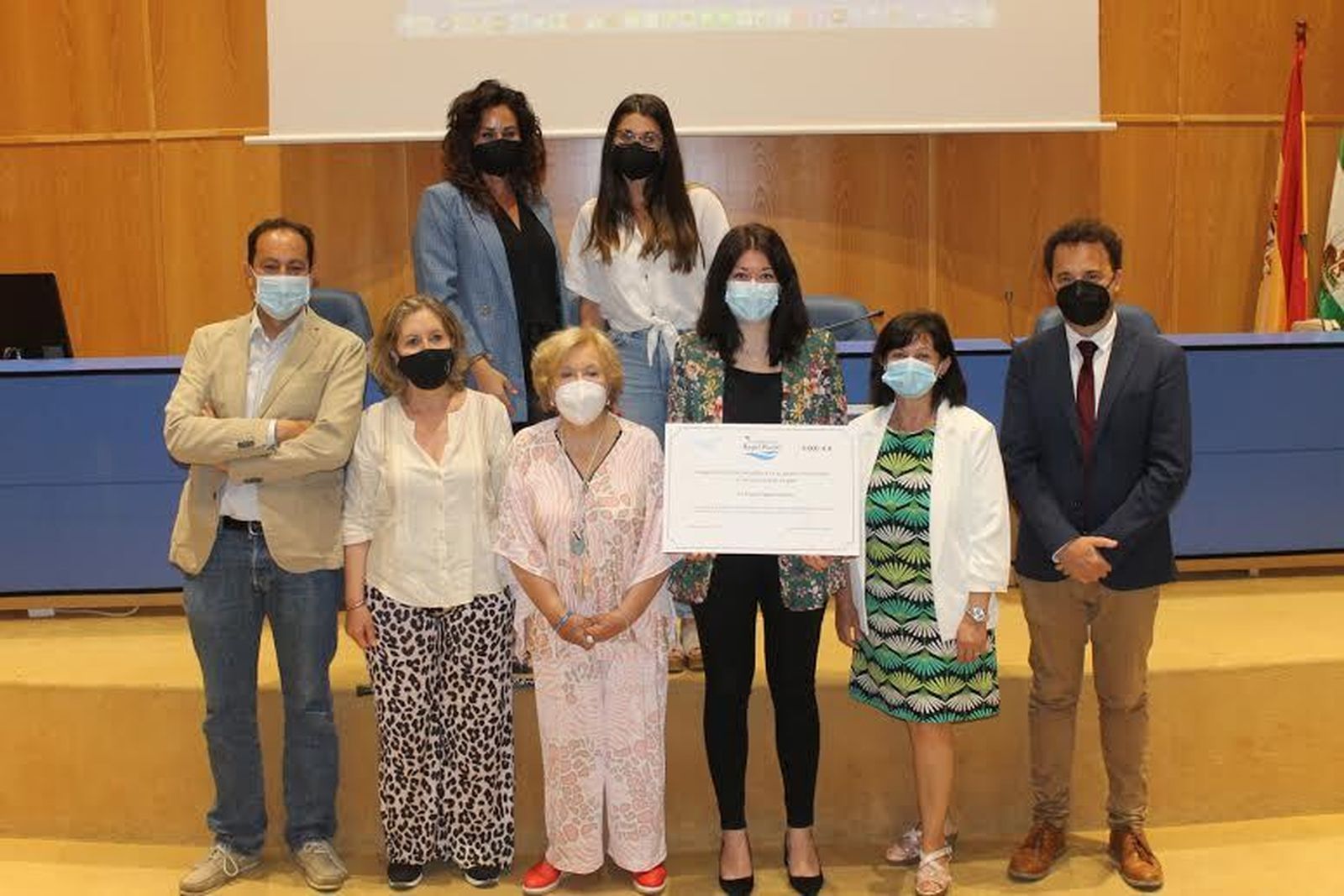 Entrega del premio a Natalia Palazón