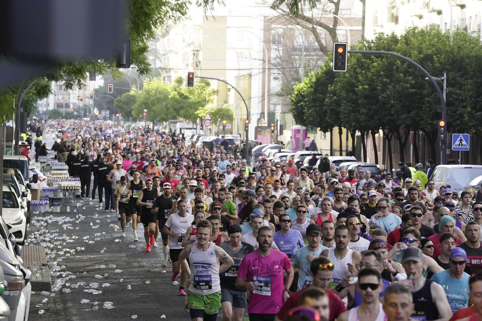 el Zurich Maratón de Sevilla 2026 por Lopez de Gomara, galería 1