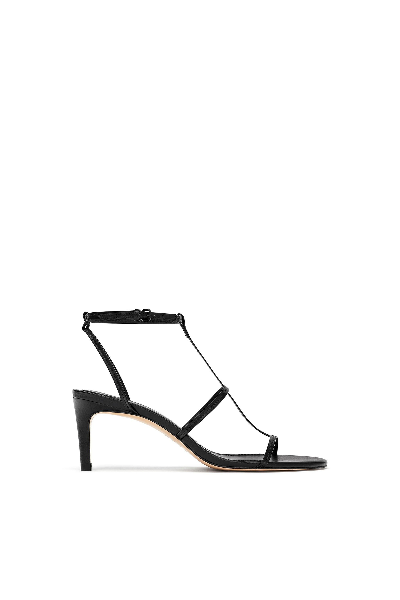 Empieza 2019 con buen pie con estos zapatos ideales para tus looks de fiesta