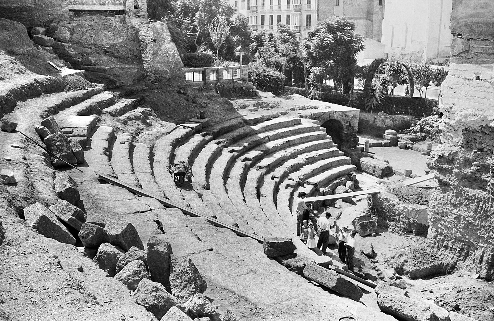 Alcazaba y Teatro Romano en los 60