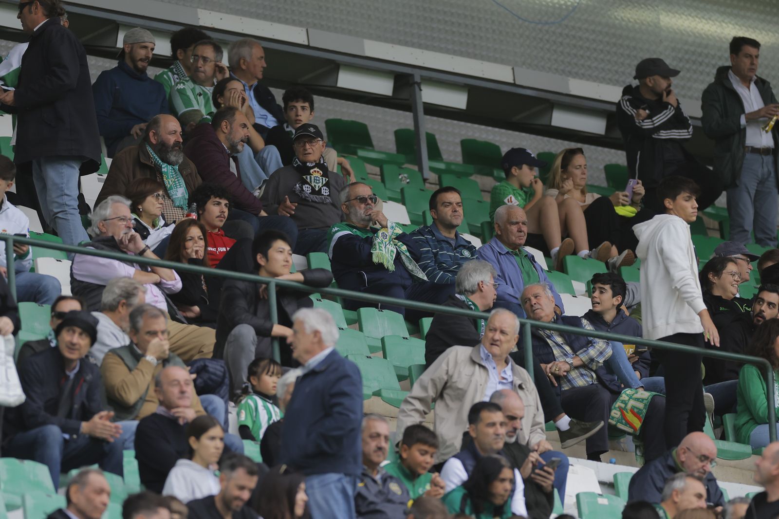Búscate en las fotos del Betis-Mallorca
