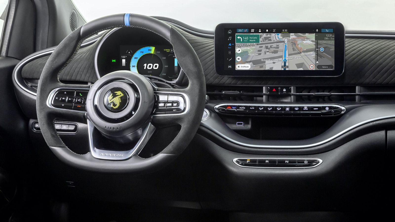 Son tres los modos de conducción disponibles para este Abarth eléctrico que dan preeminencia a la autonomía o a la prestación. También modifican el grado de frenada regenerativa.