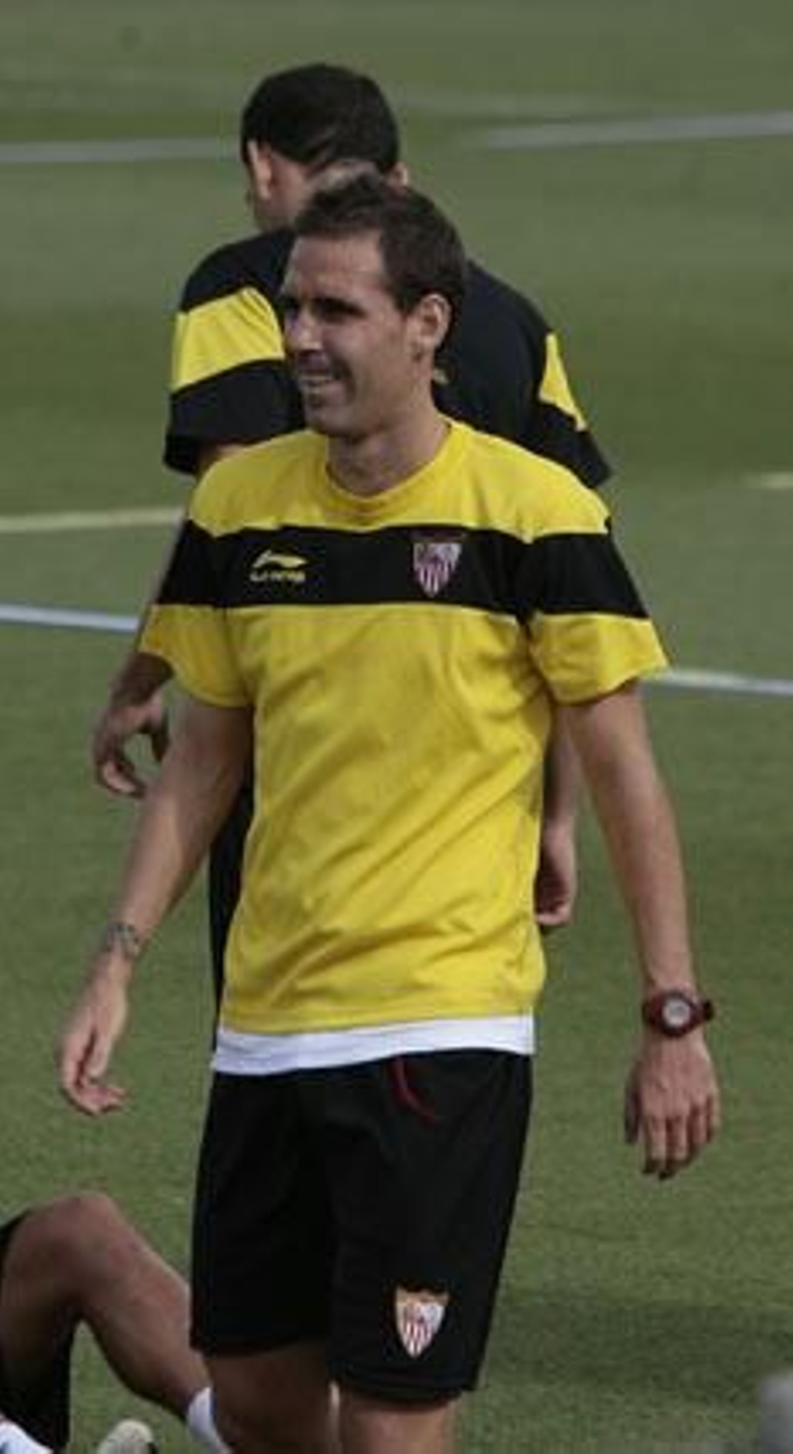 Fernando Navarro, defensa
Edad: 29 años
Temp. en el club: 4ª
Goles en 10-11: 0
Contrato hasta: 2013