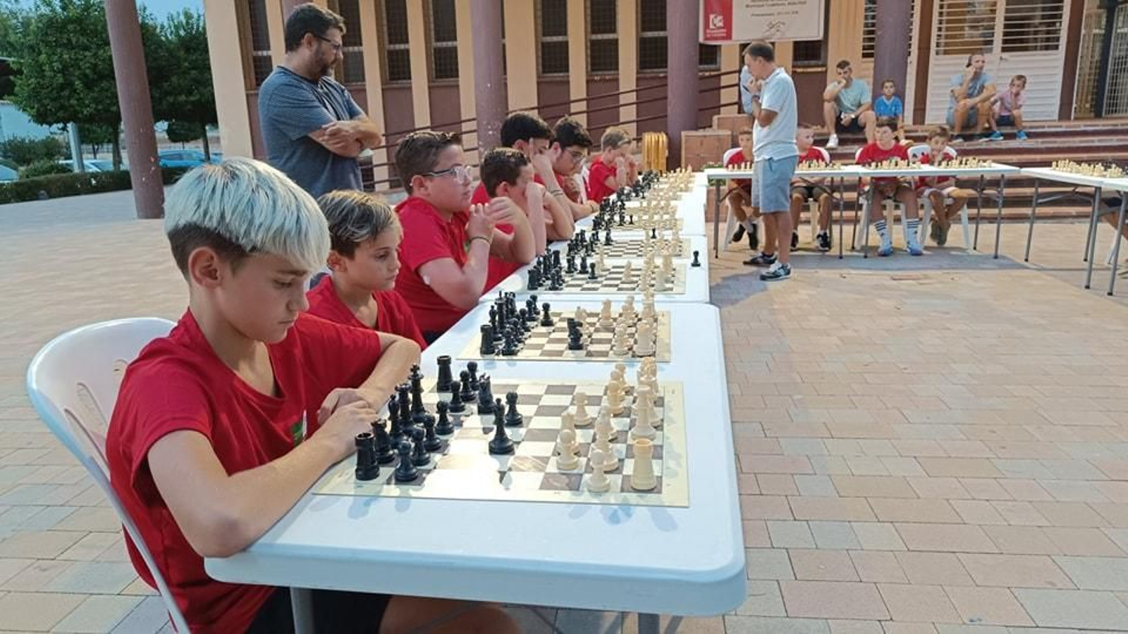 La simultánea de ajedrez de Villa del Río