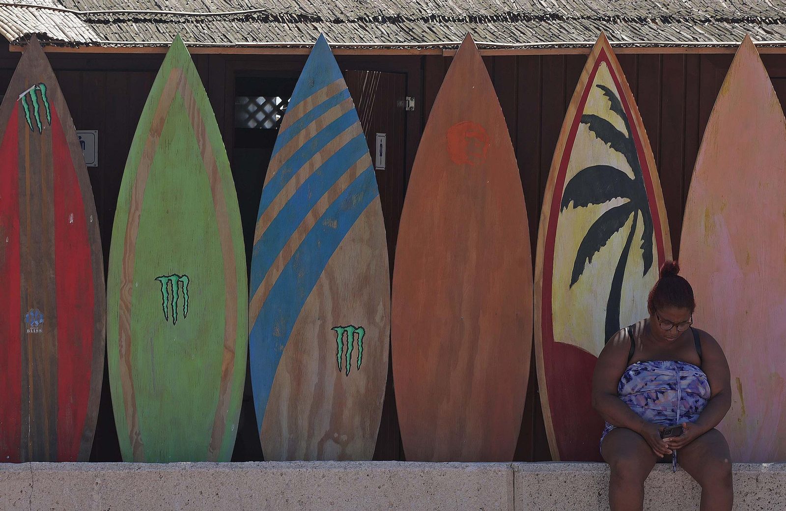 Fotos del domingo en la playa de Levante de La Línea