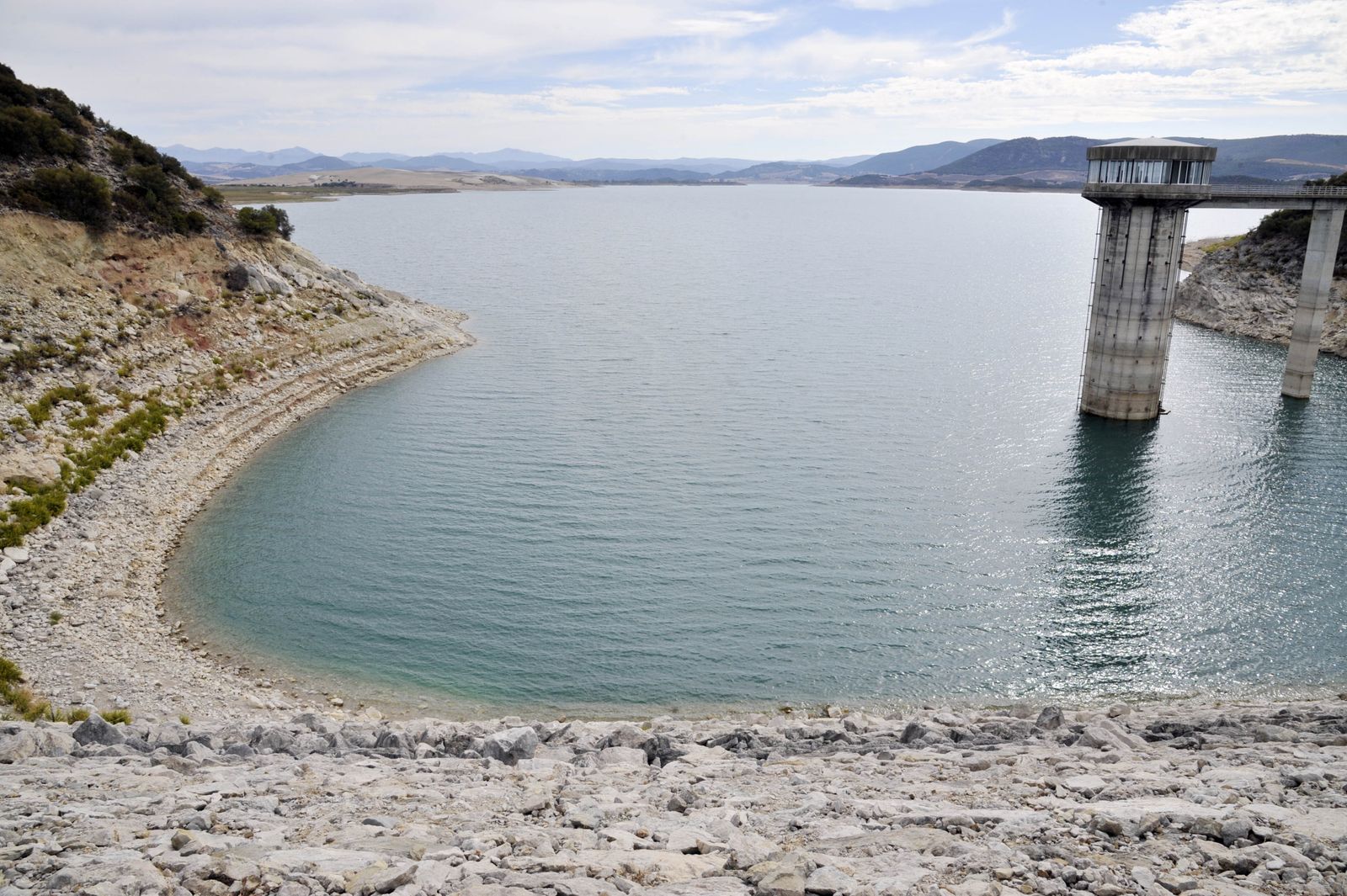 El embalse de Guadalcacín en una imagen tomada esta semana.