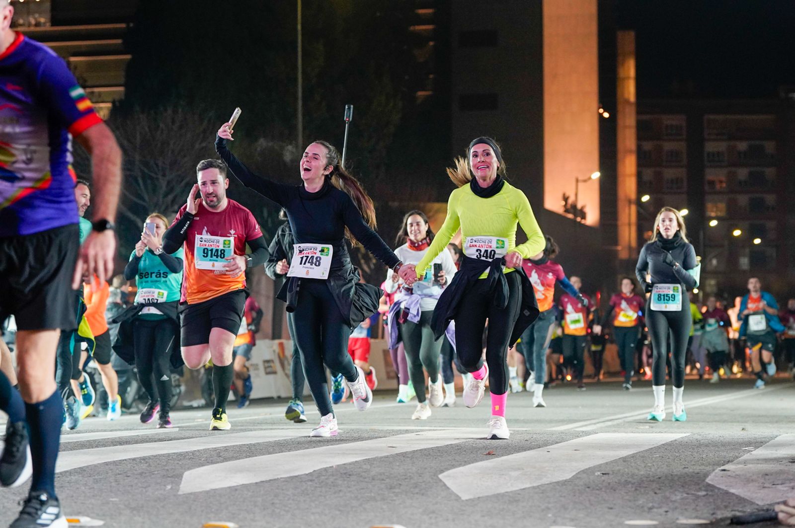 En imágenes: búscate en tu llegada a meta de la Carrera de San Antón 2026 (16)