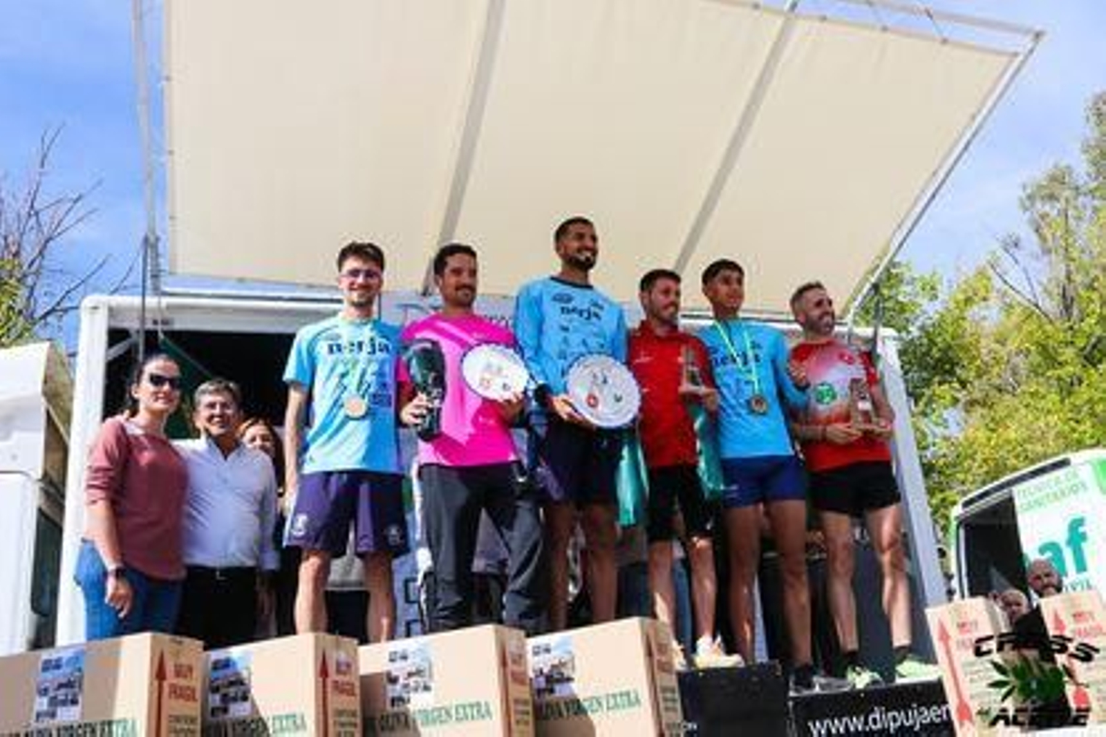La emoción de la 39 edición de la Cross del Aceite de Torredonjimeno, en imágenes