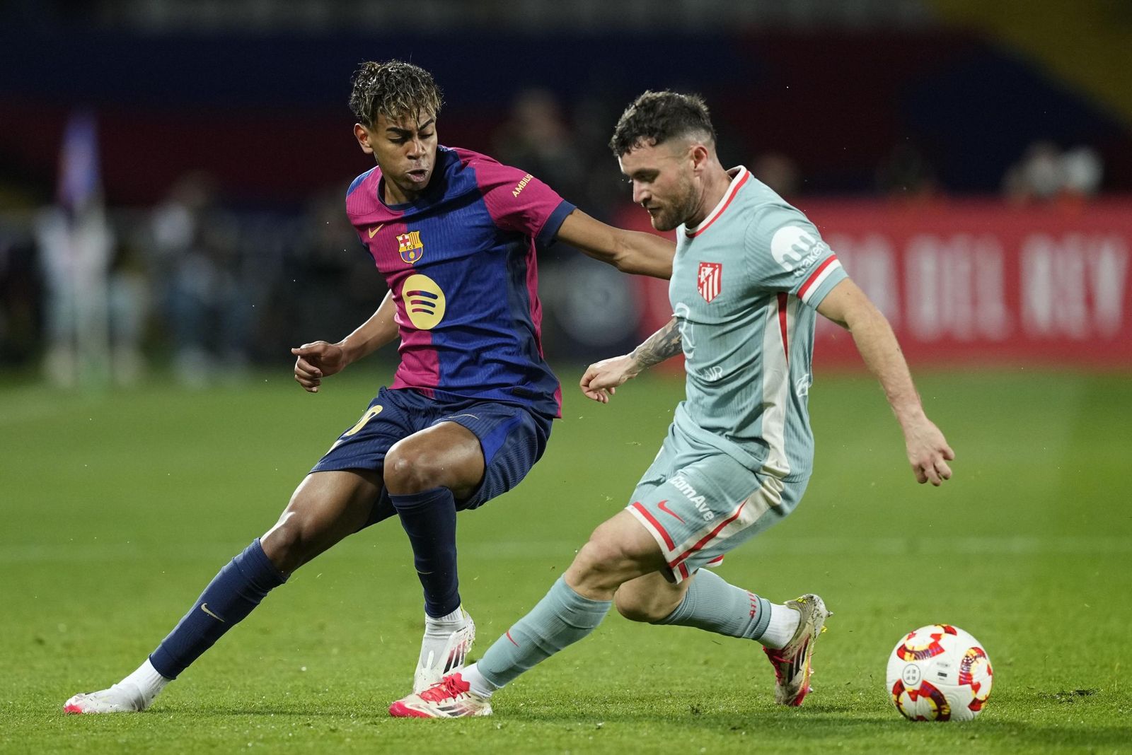 Las fotos del espectacular Barcelona - Atlético de Madrid