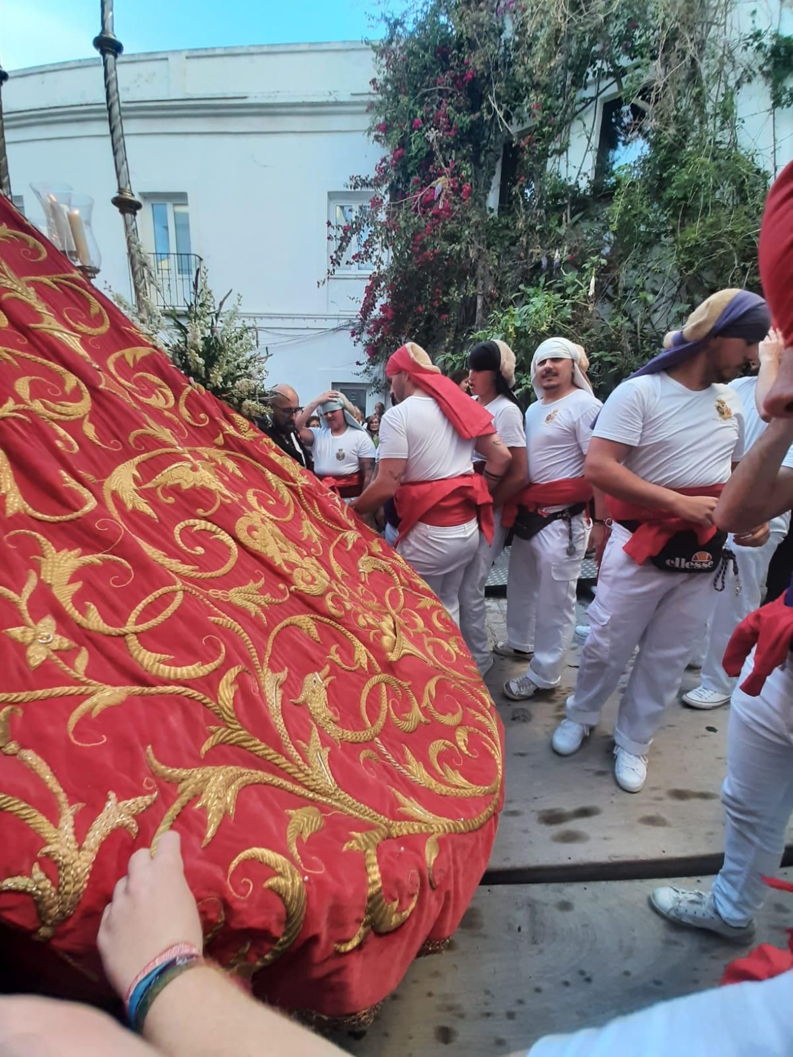 Fotos del Jueves Santo en Tarifa: El Encuentro