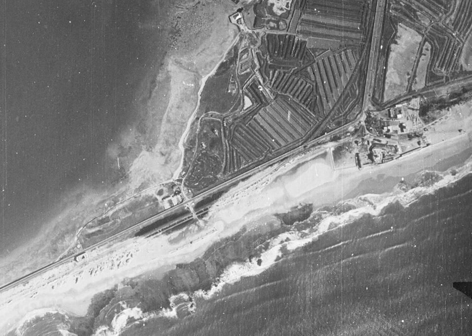 Cádiz 1946. Las impactantes imágenes aéreas de la ciudad un año antes de la Explosión de 1947