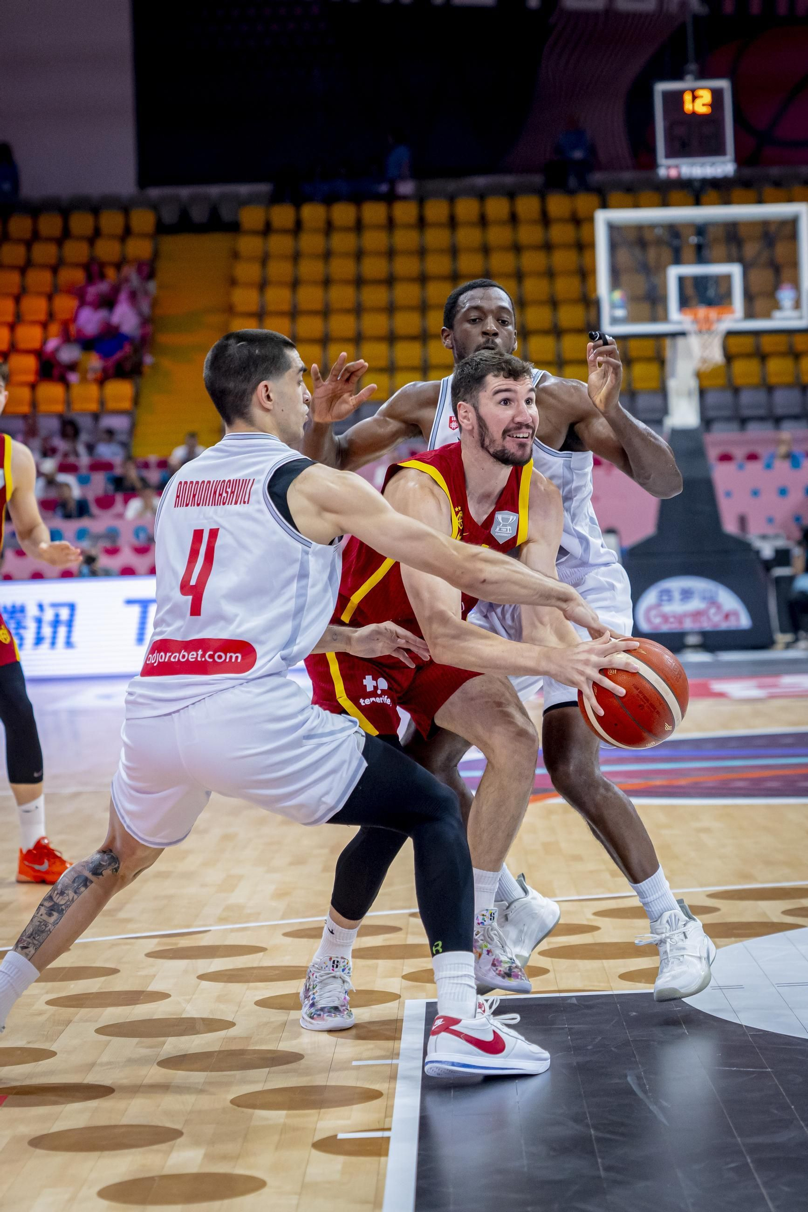 Las fotos del Georgia - España de baloncesto