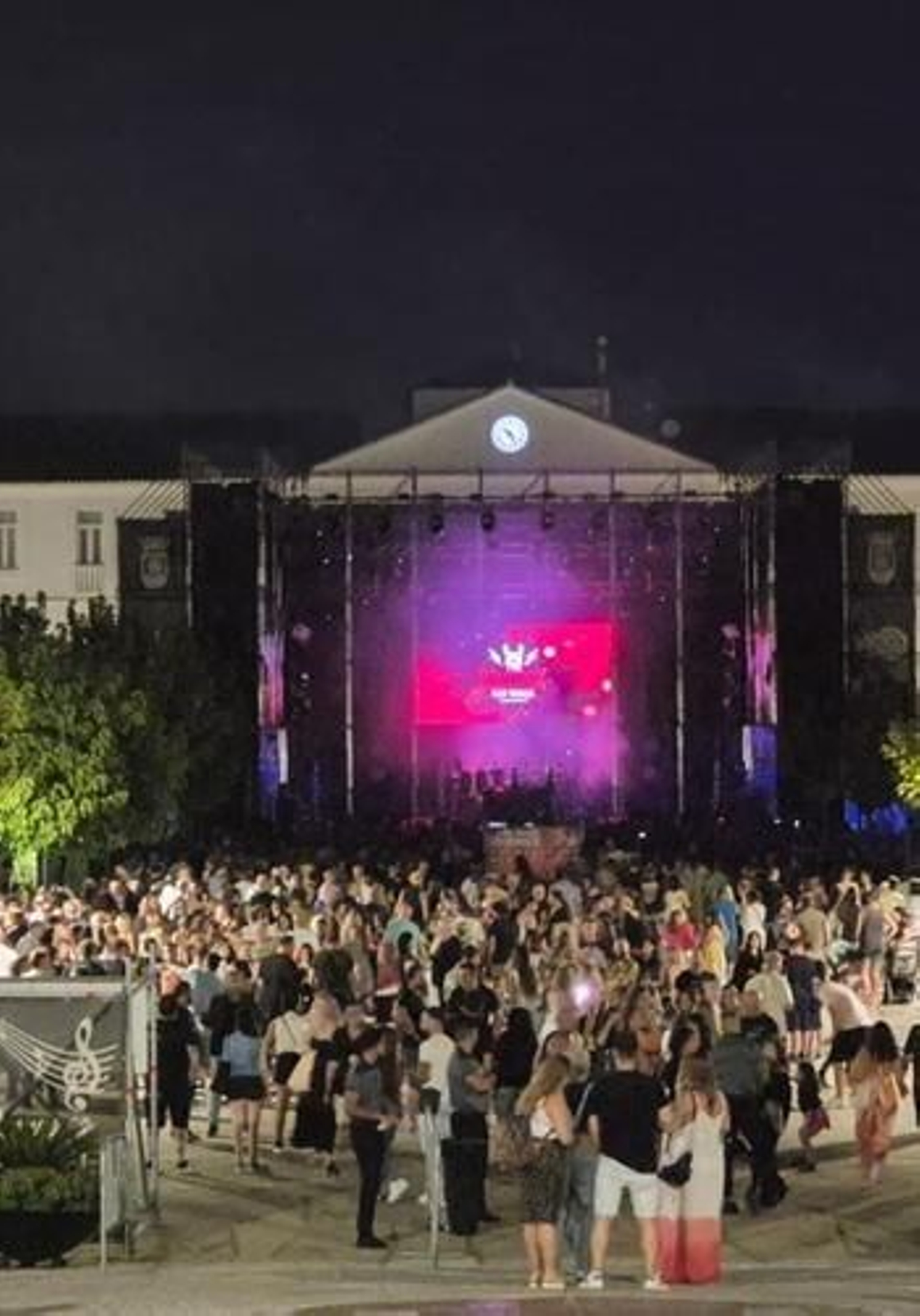 SanRock 2025 llena por cuarto año la Plaza de las Constituciones con una noche inolvidable