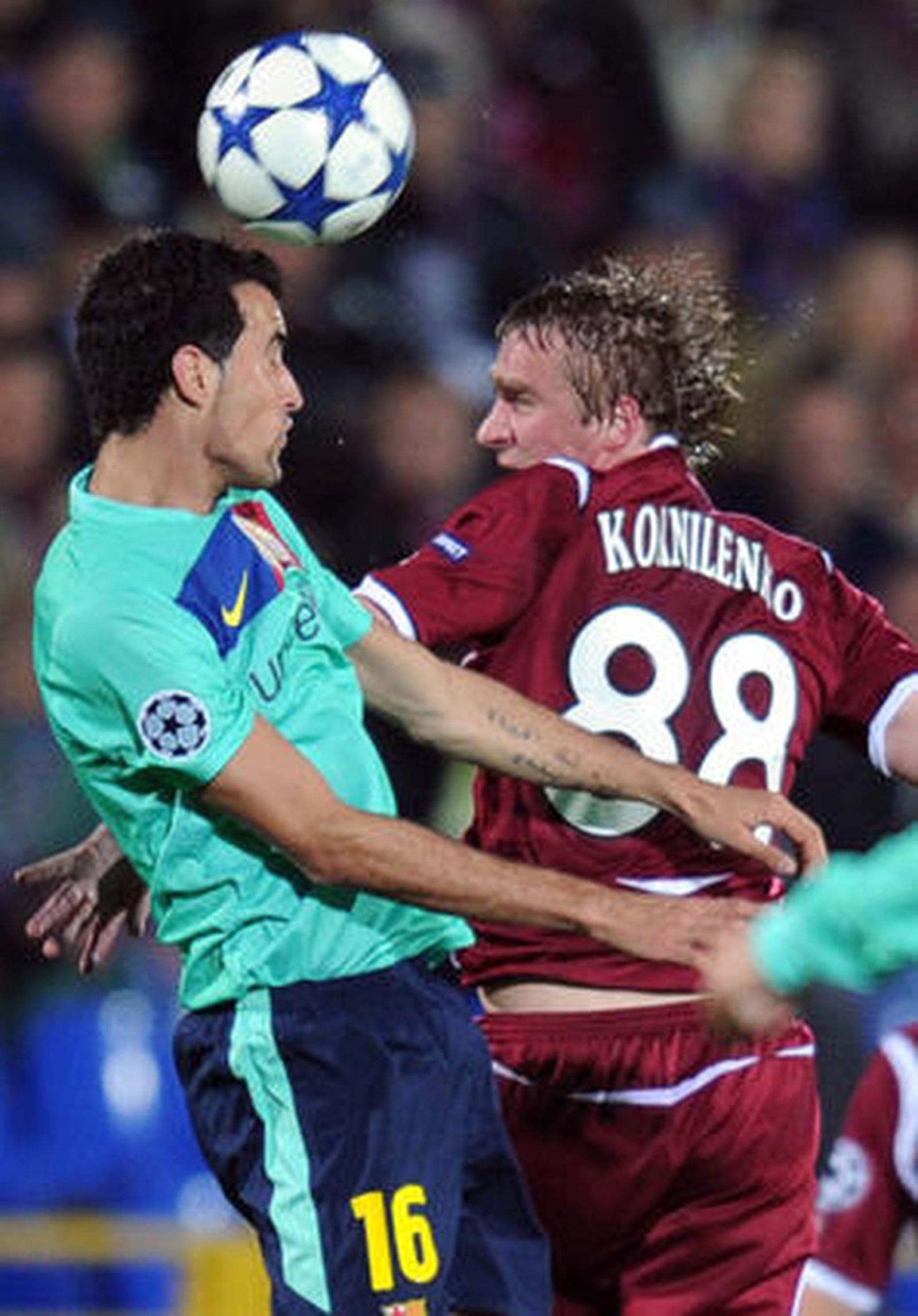 El Barcelona no puede pasar del empate en Rusia frente al Rubin. / AFP