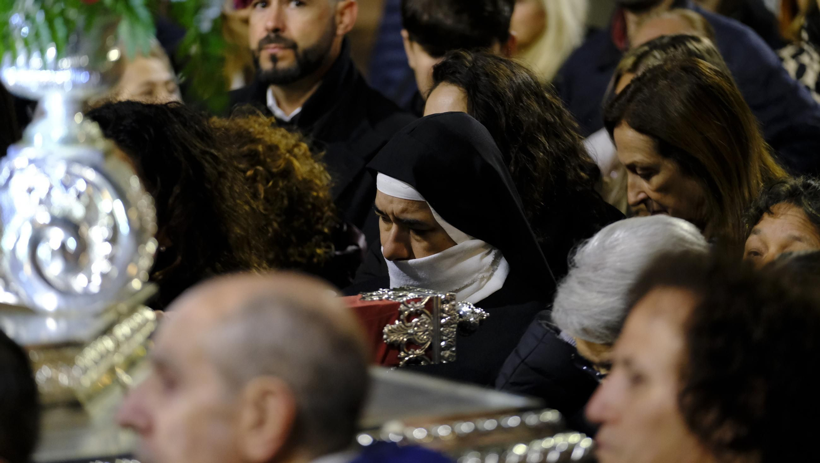 Vía Crucis del Cristo de la Escucha en la Semana Santa de Almería 2025