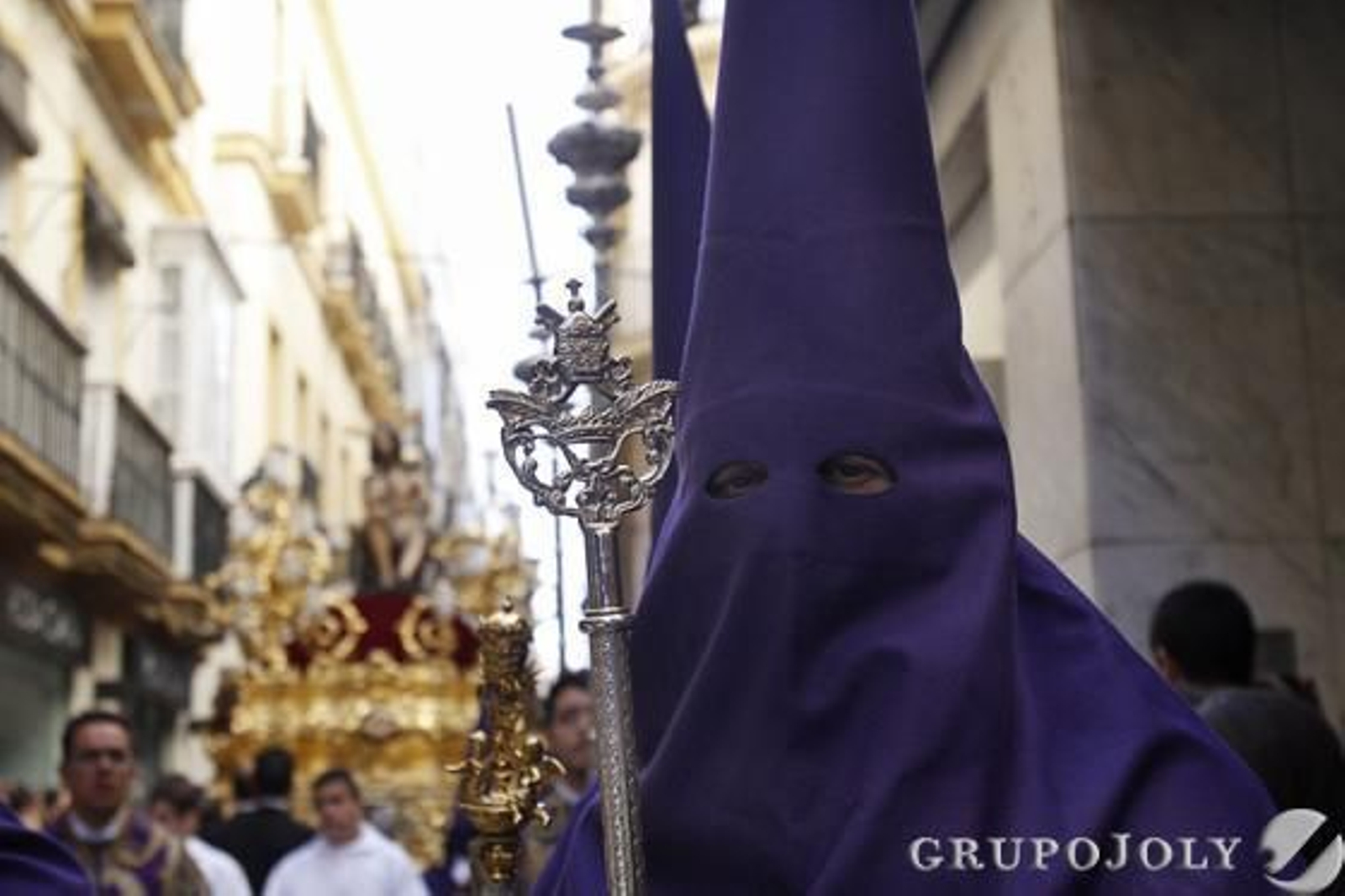 Humildad/Lourdes de Vicente