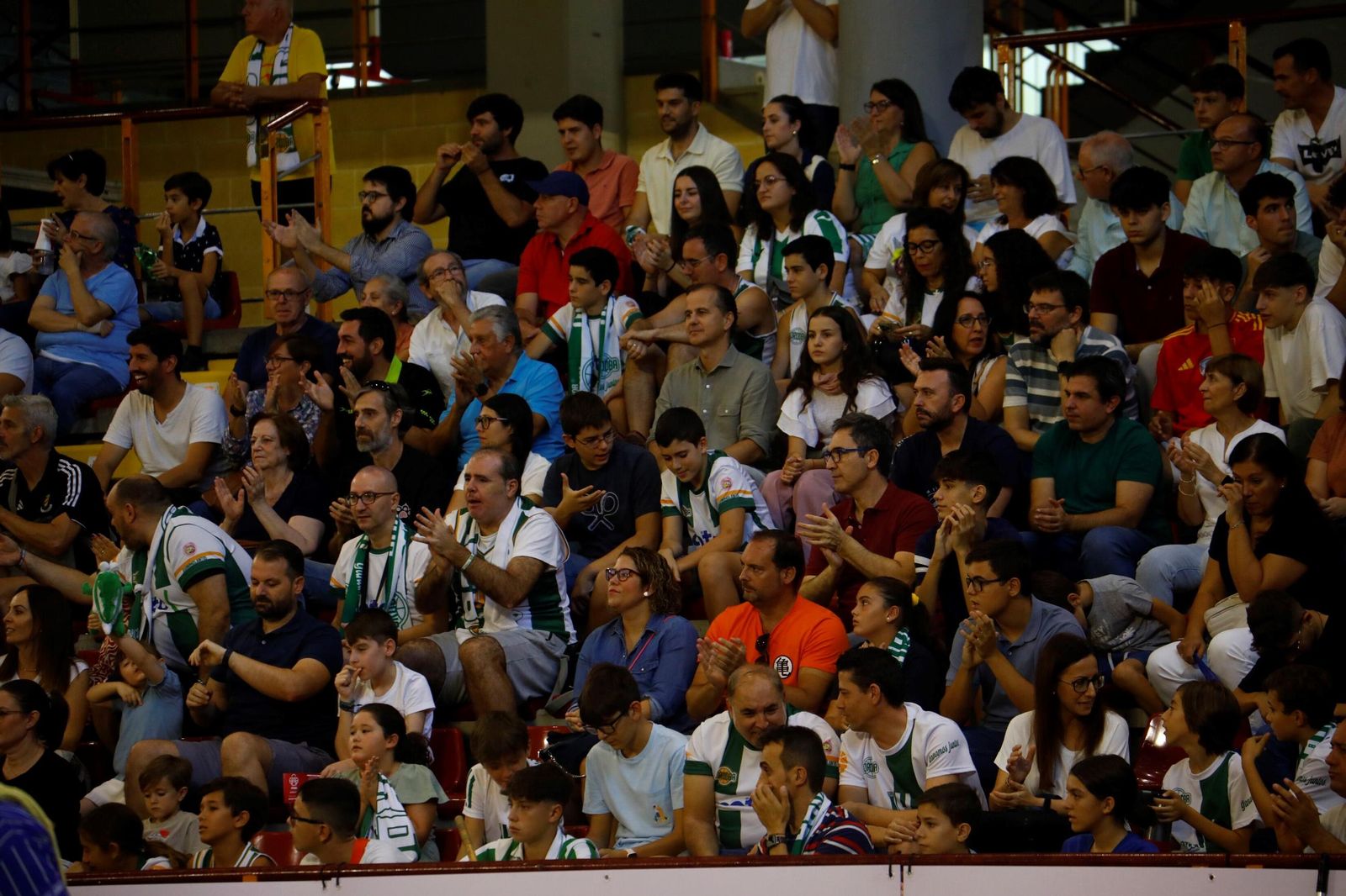 Las mejores fotos del triunfo del Coto Córdoba sobre Rioverde Clavijo en Vista Alegre