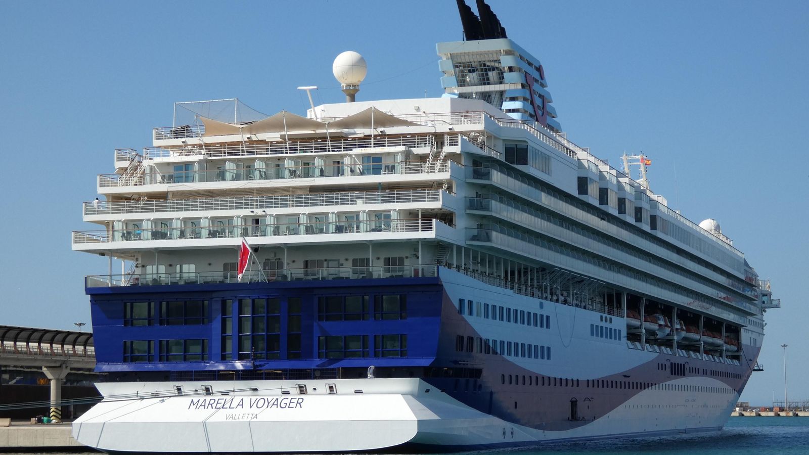 'Marella Voyager' este martes antes de su bautismo oficial.